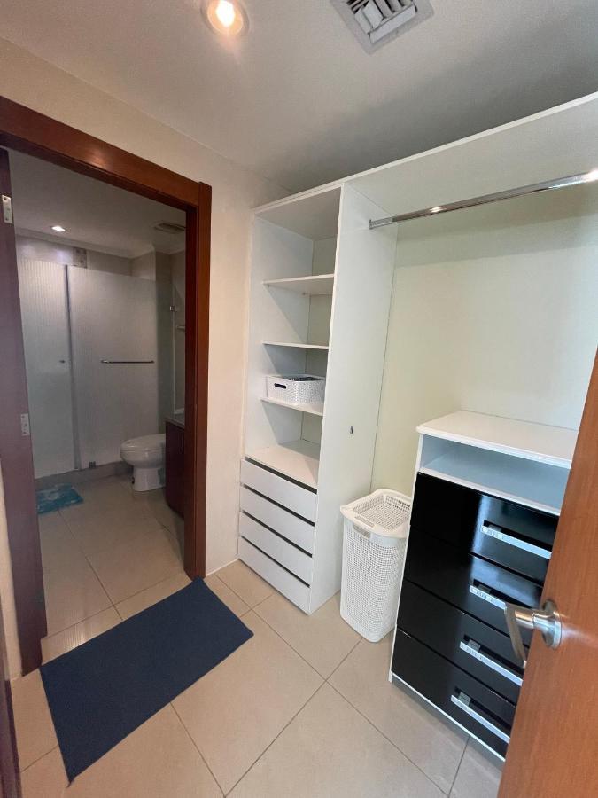 Apartamento Vista Al Rio Puerto Santana Riverfront 1 กวายากิล ภายนอก รูปภาพ